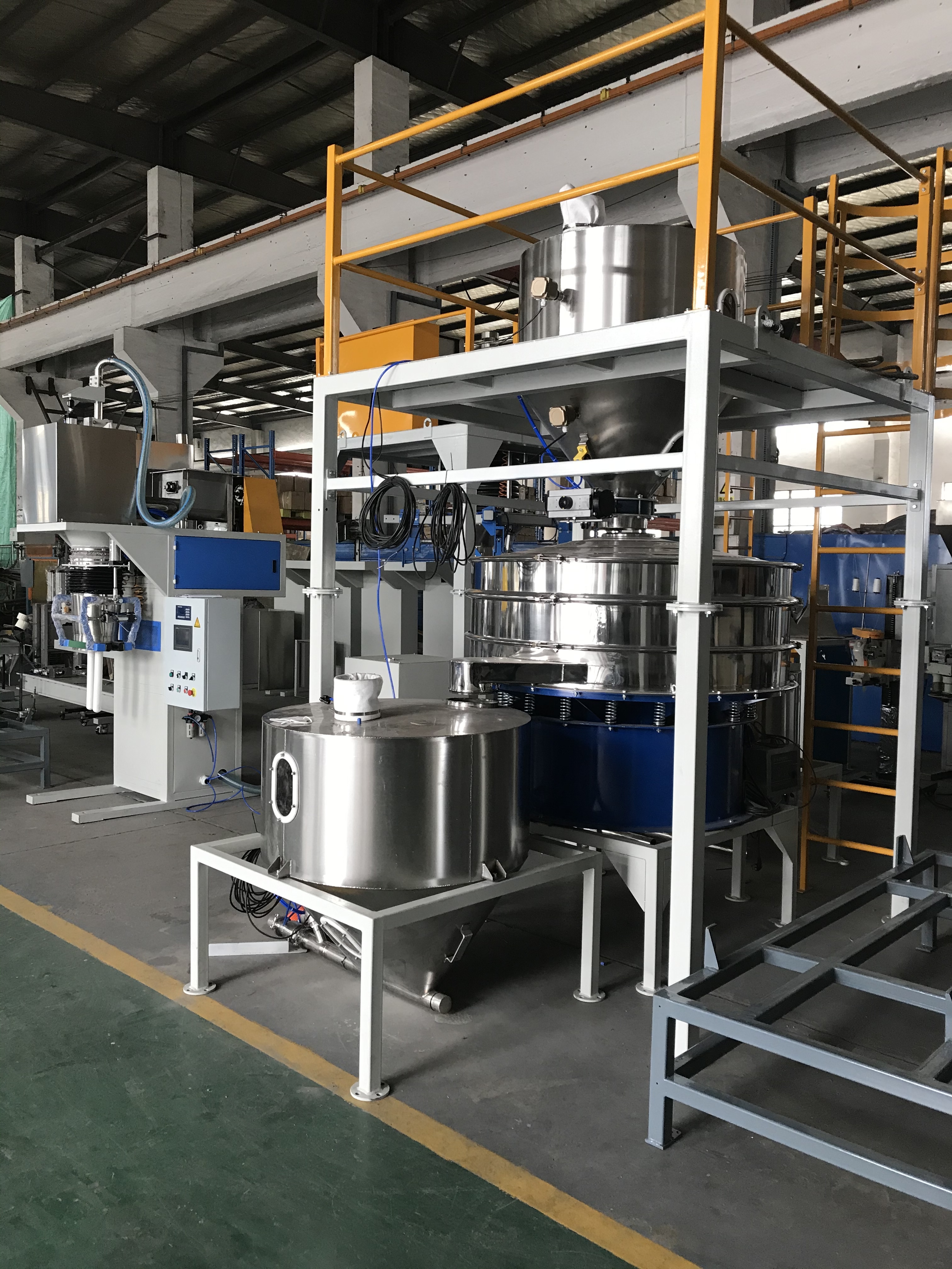 full automatic Millet packaging machine 无锡航一机械有限公司WUXI HY MACHINERY CO., LTD full automatic bagging palletizing and wrapping system Fully Automatic Packing System Palletizing Line