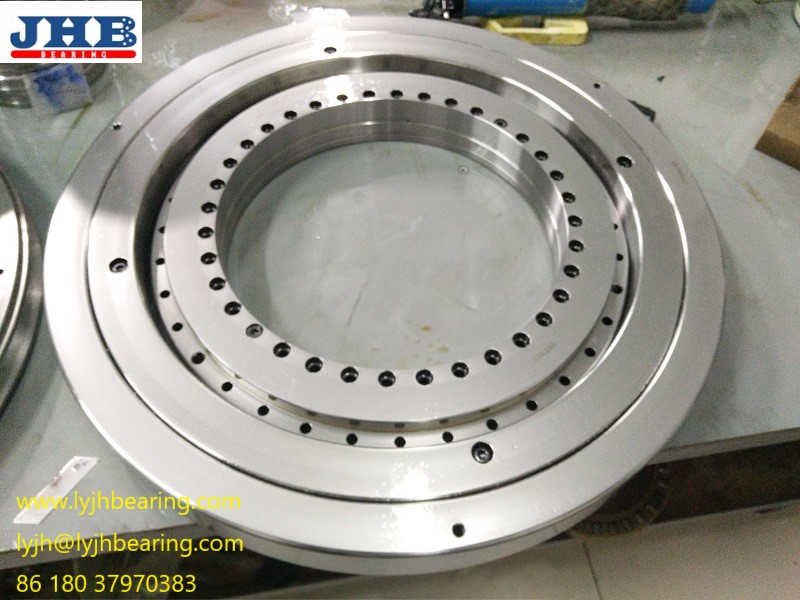 Vertical Machining centers grinding machines use XR889058 bearing 1028.7*1327.15*114.3mm