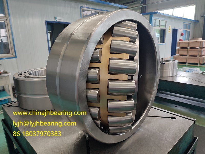 Vertical grinder reducer machine use 24064CCW33 Spherical roller bearing 320x480x160mm 
