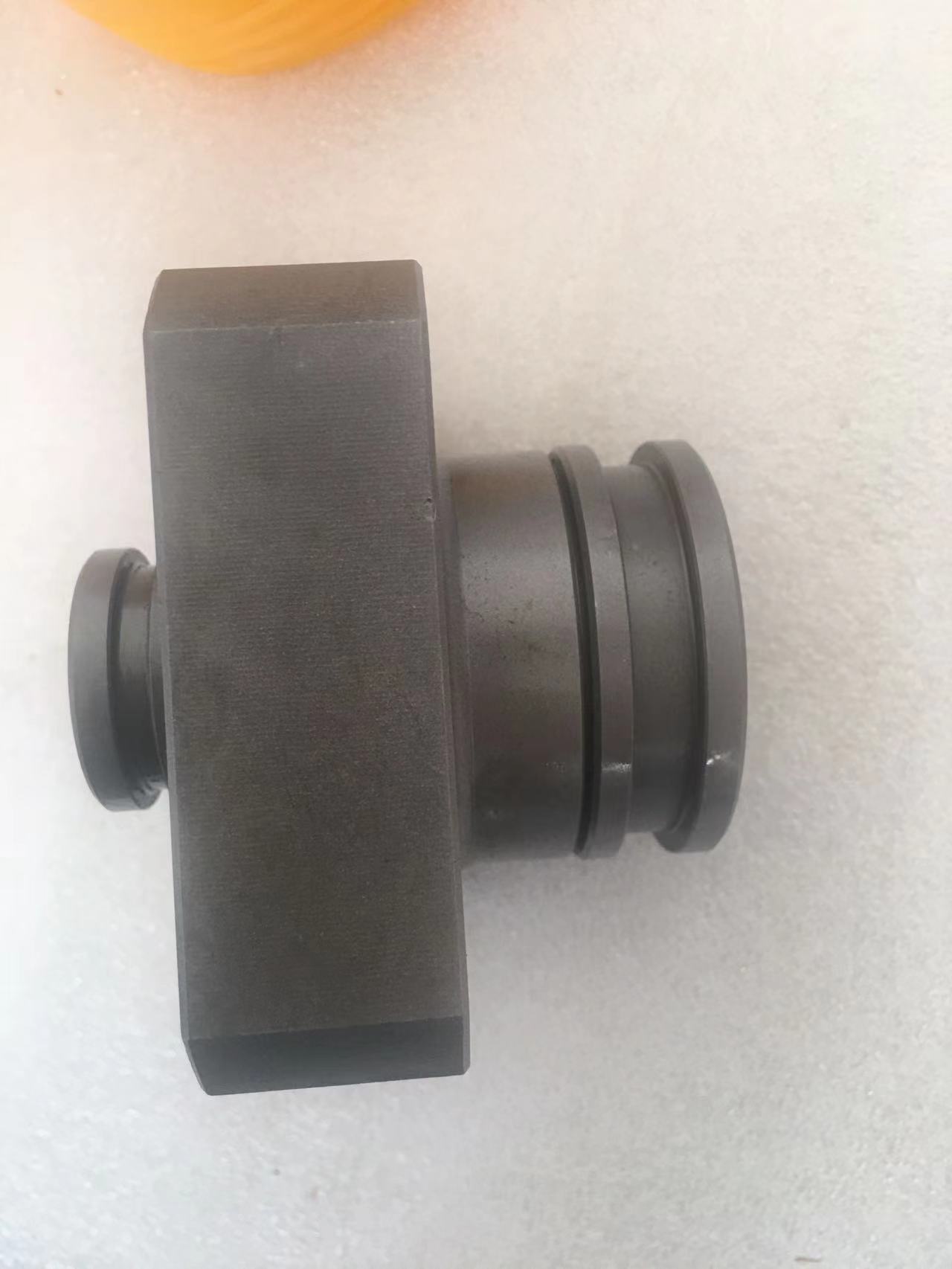  DAIHATSU 5DK-20 oil nozzle.plunger.delivery valve.cylinder head