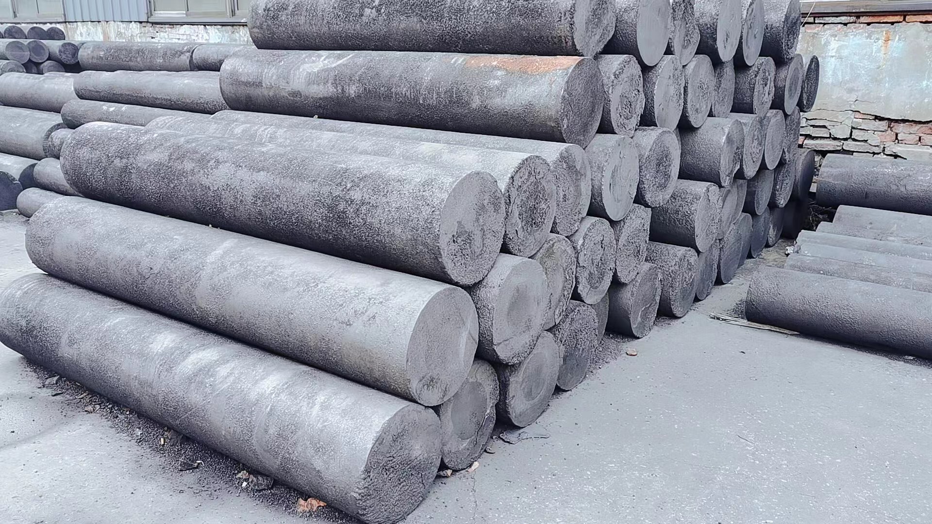 Customized Graphite Rods for Aluminum Industry