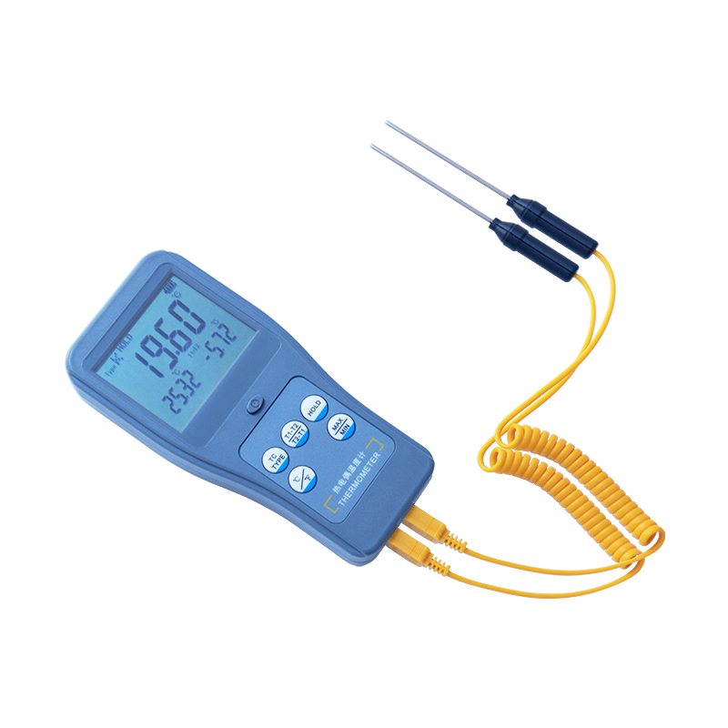 Двухканальный термопарный термометр RTM1102