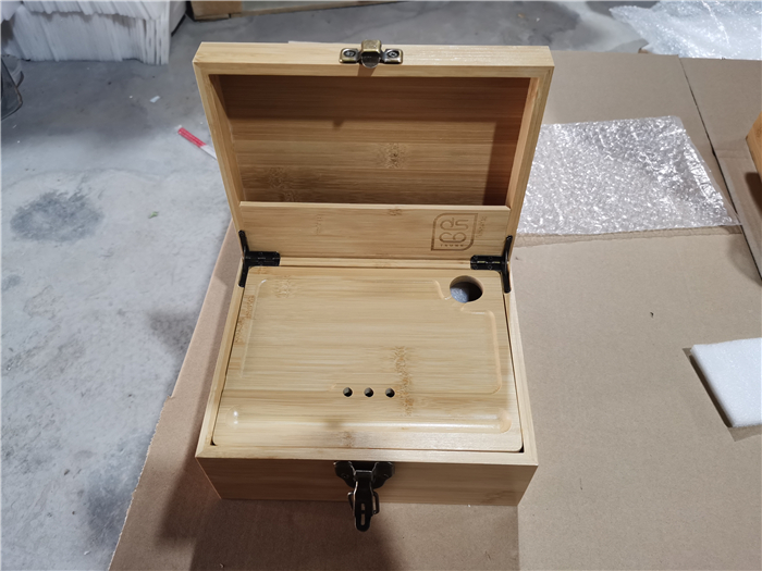 Pre-shipment Wooden artcraft inspection service for Chinese third-party products