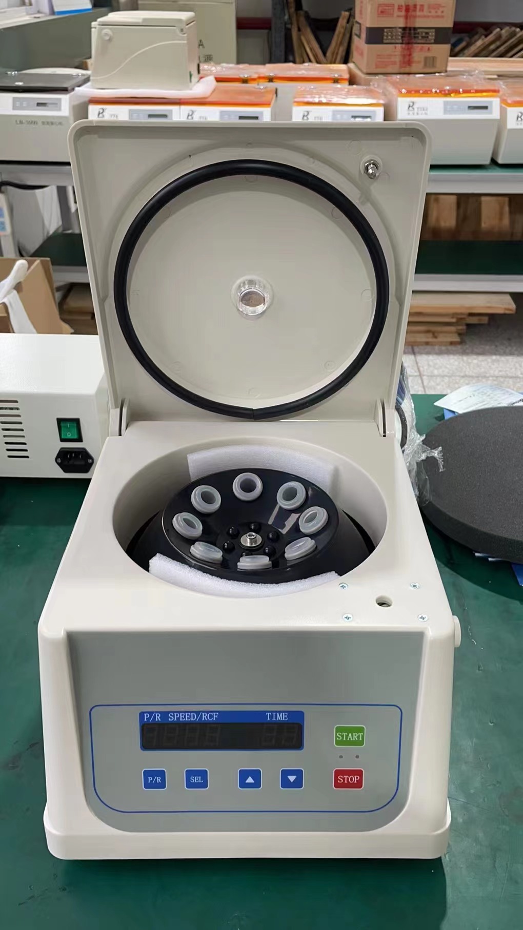 Low speed centrifuge,laboratory blood centrifuge with good price