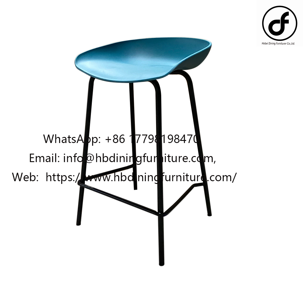 Simple black wire leg plastic high bar stool