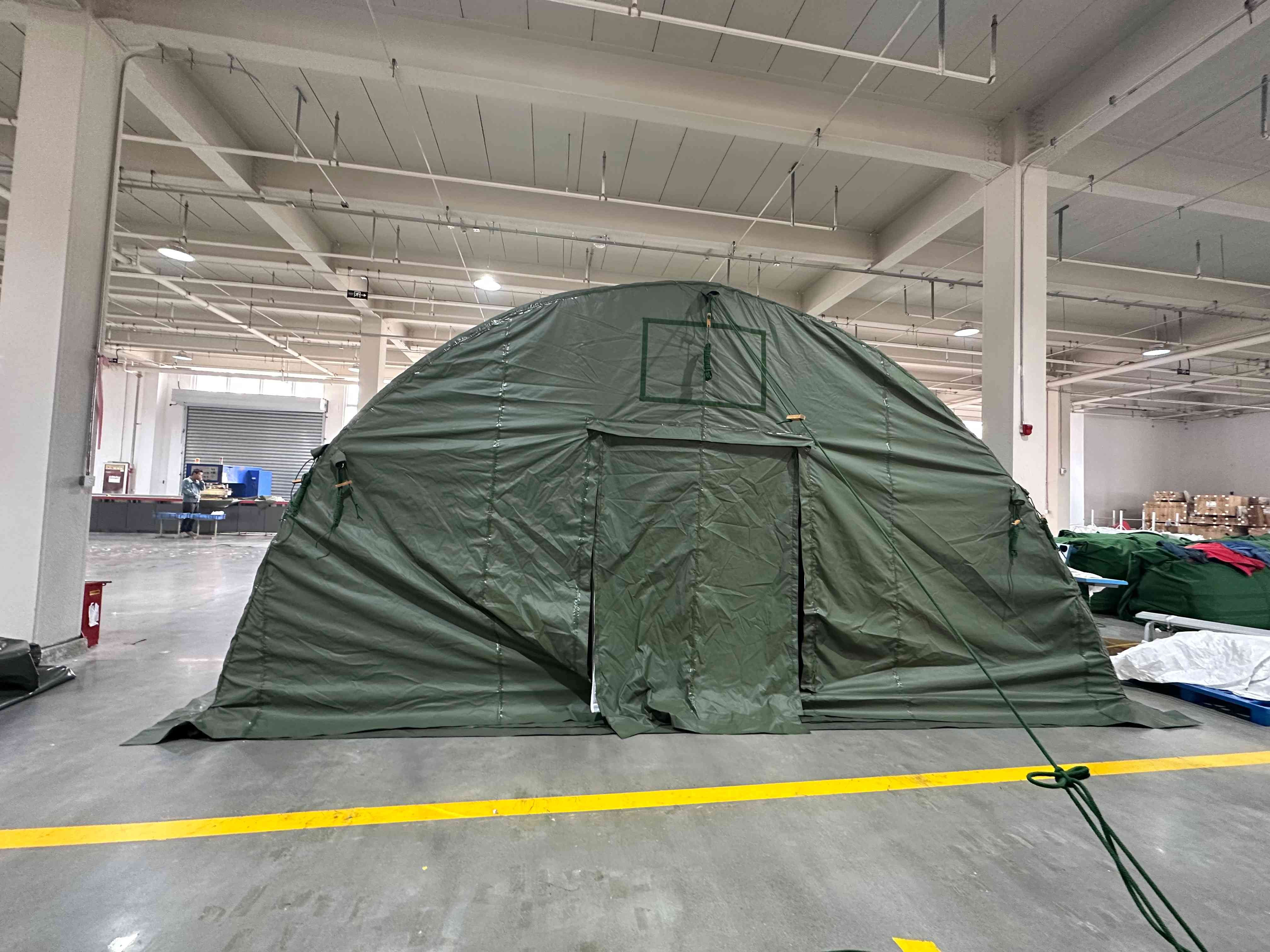 Надувная палатка с воздушными ребрами высокого давления