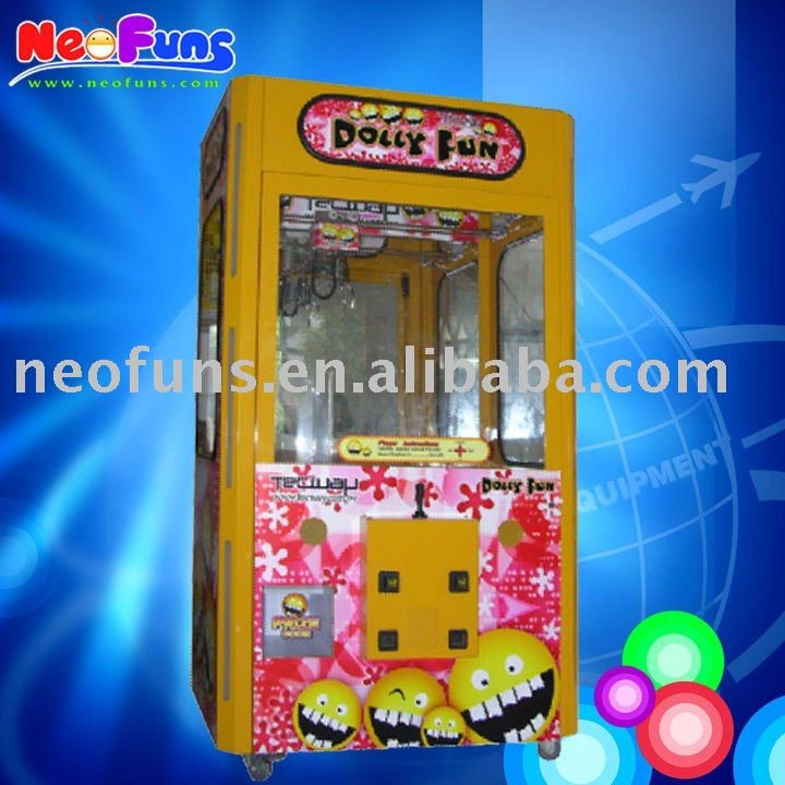 Click Me! 2012 Hottest 42-inch Dolly Fun Claw Crane Machine