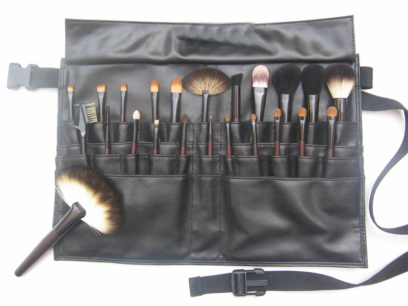 Professional cosmetic brush set