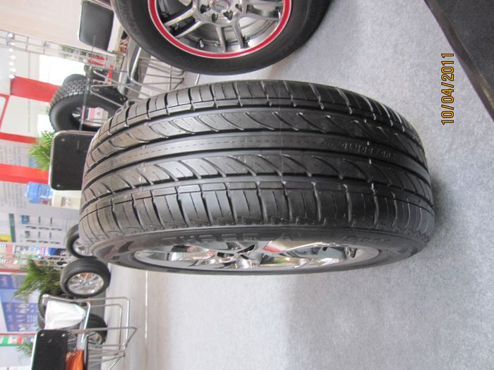 205/60R15 Rapid and Three-a Brand Car Tires