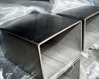 Stainless steel square tubes