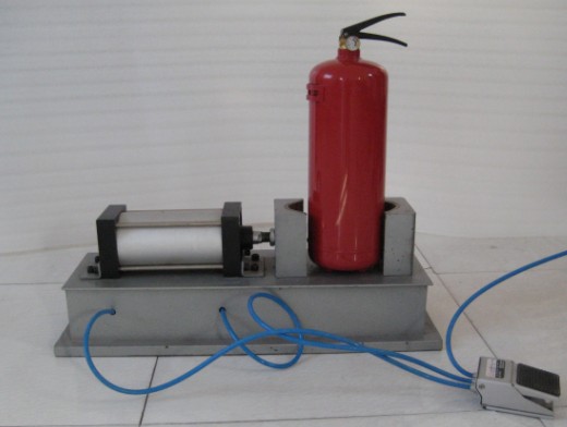 Fire extinguisher pneumatic clamper
