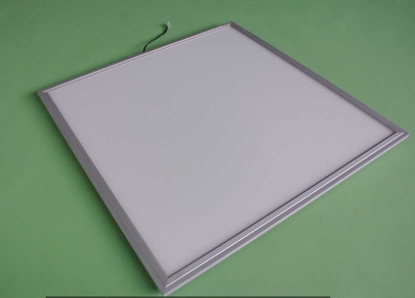 30W LED Panel Light 2800-3000LM 600*600*11mm 2700-7000k Warm White/White/Cool White 50000h 3 Years Warranty