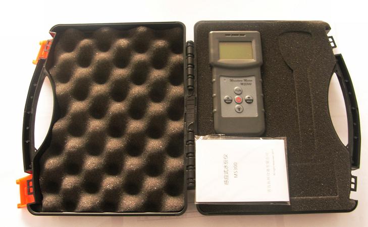 Portable Inductive Moisture Meter MS300