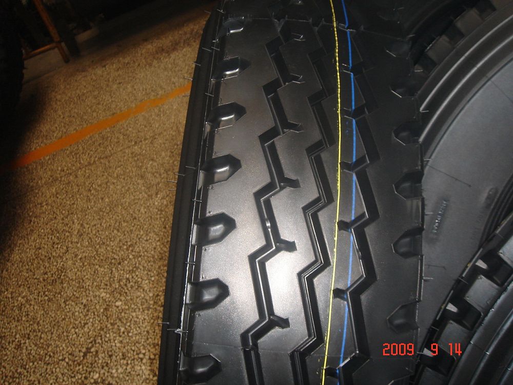 TBR 9.00r20 ALL STEEL RADIAL TYRE