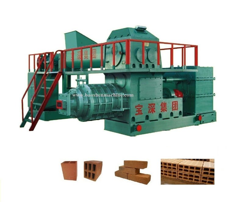 Clay brick making machine