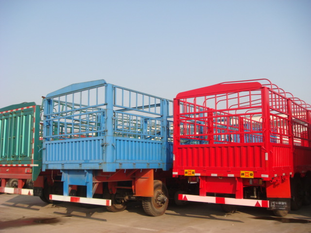 Hot selling fence semitrailer with beautiful performance