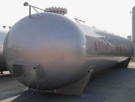 High quality carbon steel fuel tanker semitrailer with high performance