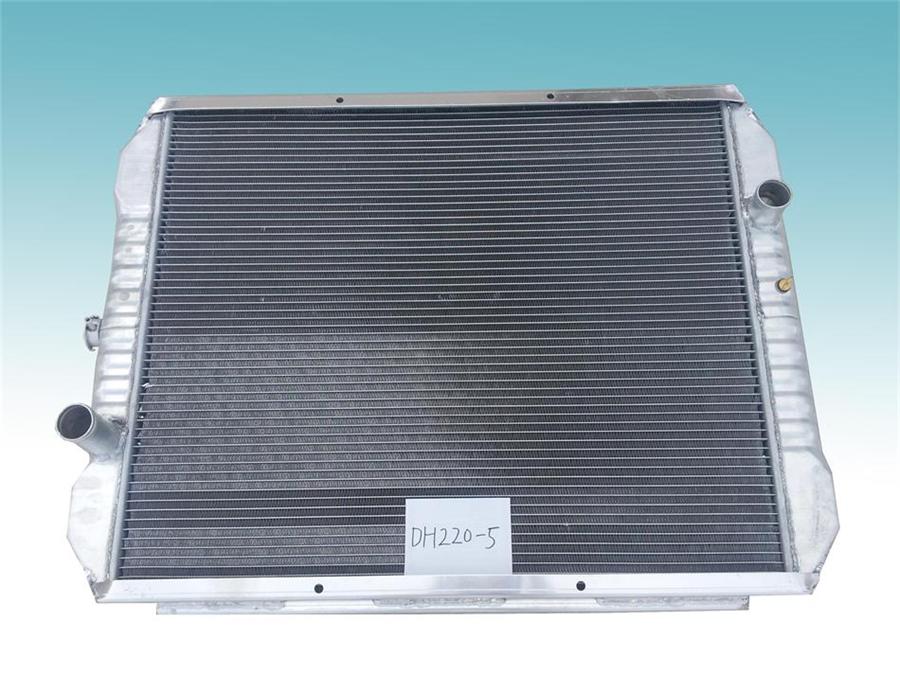 Экскаваторы радиатора,бак радиатора,DH220-5
