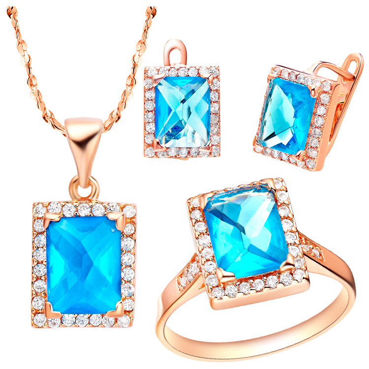 Luxurious jewelry and accessories