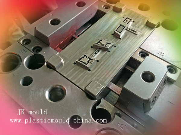 Two shot plastic molds,auto buttons two shot plastic molding factory