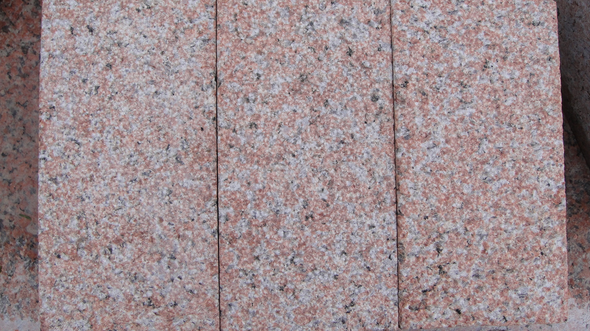 Bushhammered granite pavings 20x10x5cm with competitive price