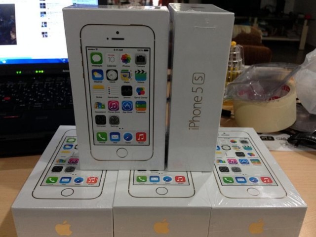 $500, СВХ: Яблоко iPhone 5/ Samsung Галактика S5/ВВ В10/Samsung Galaxy Примечание 3 /Макбук Про