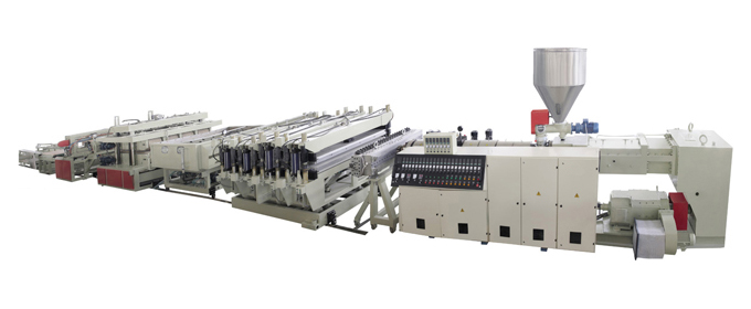 PVC skinning foamed board extrusion line