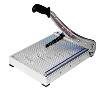 Paper cutter 