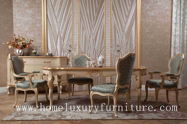 Роскошные античные деревянные таблица комплектов столовой мебели обедая и стулы Европа вводят FT105 в моду