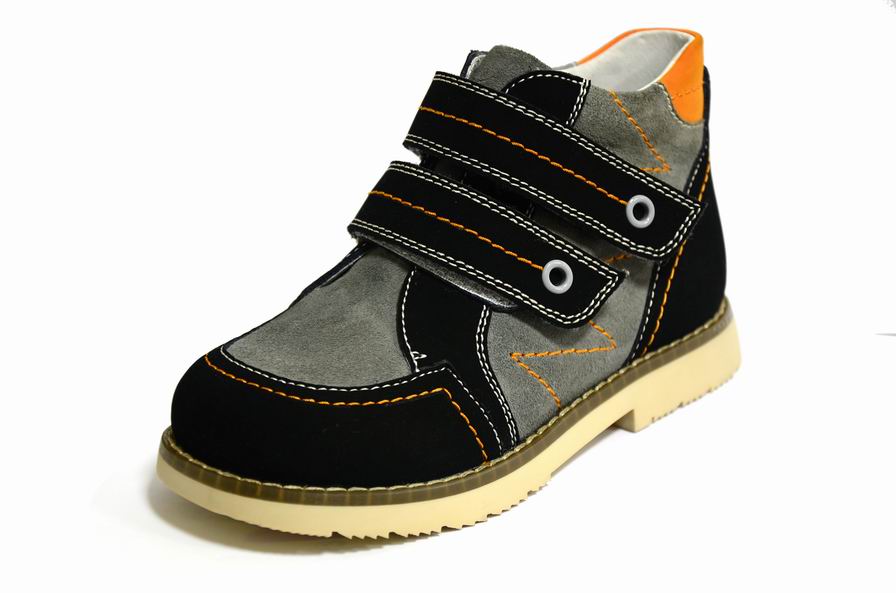 Orthotic shoes 4813520