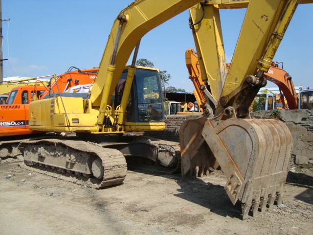 used komatsu excavator pc220-6 komatsu pc220-6