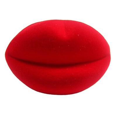 Red Lip Shape Velvet Jewelry Box