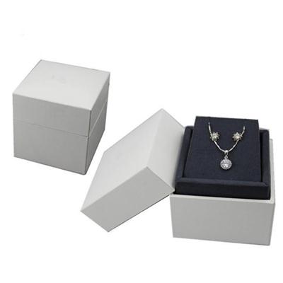 White Paper Necklace Box