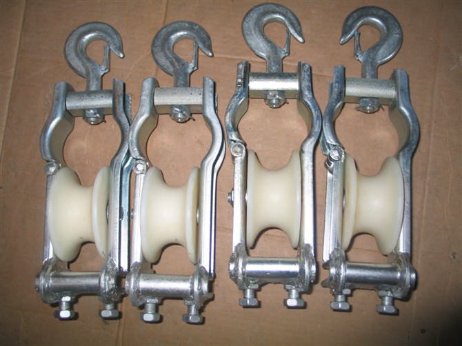 Manufacture Blocks and Guides Supporting Cable Block