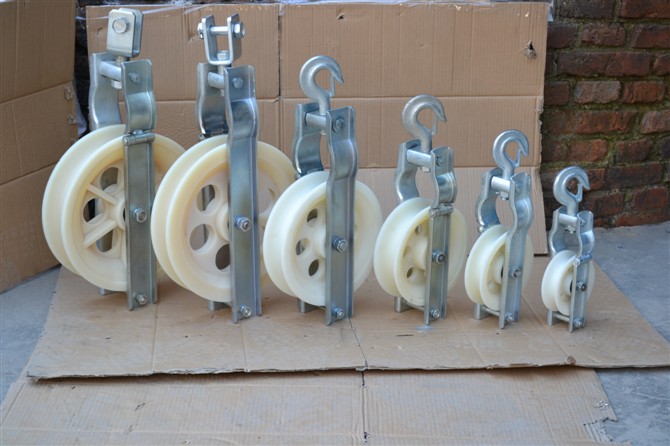 Hand & Power Operated Sheave Blocks Multiple Pulley Block
