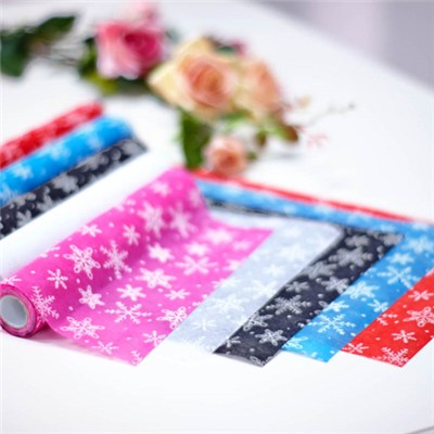 Nonwoven Rolls With Snowflake