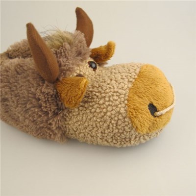 Popular Plush Cartoon Cow Slipper