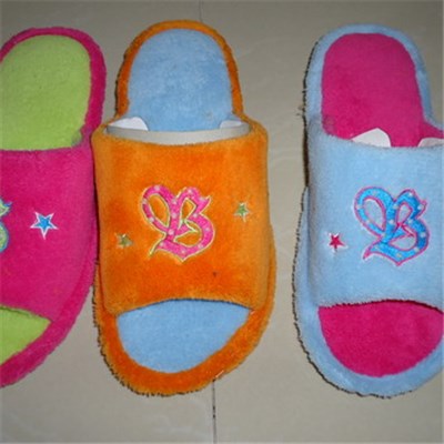 Low Price Coral Fleece Women Slipper Hand Made Shoe