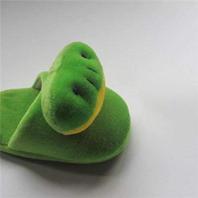 Funny And Cheap Plush Soft Frog Slippers