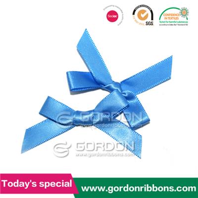 Ribbon Gift Bow