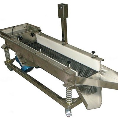 Auxiliary Equipment Vibratory Separating Machine For Metal Polishing