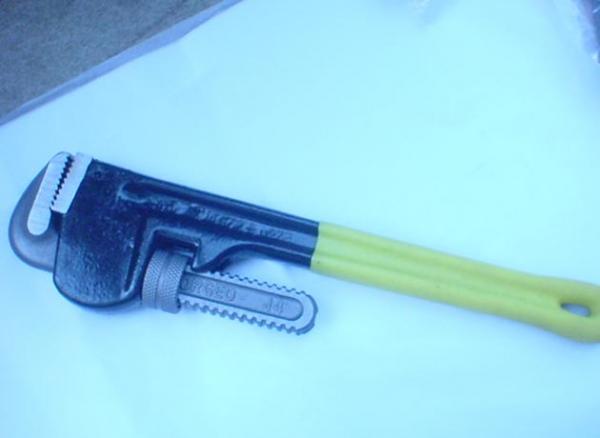 supply American Heavy Duty Pipe Wrench
