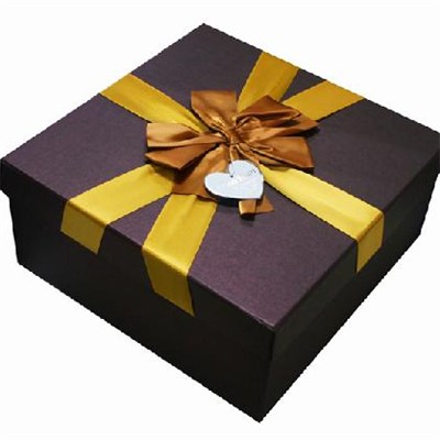 Custom Design Cardboard Square Gift Box Candy Package Box