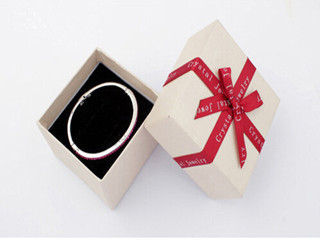 Fashionable Cardboard Jewelry Box For Bracelet
