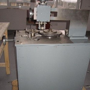 Metal Jacketing Machine