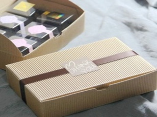Newest High Quality Kraft Paper Collapsible Gift Box