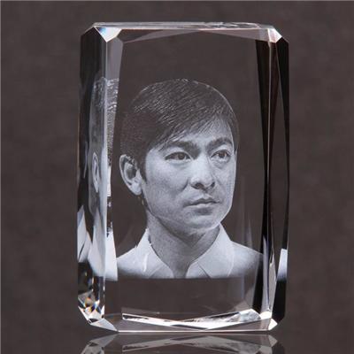 3D Laser Famous Star Figures In Crystal Cubes