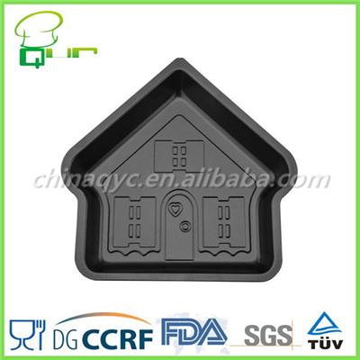 Non-Stick Metal House Shaped Pastry Moulds