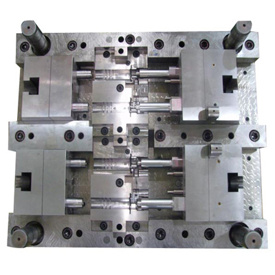 Plastic Injection Mold Making for Long Tube