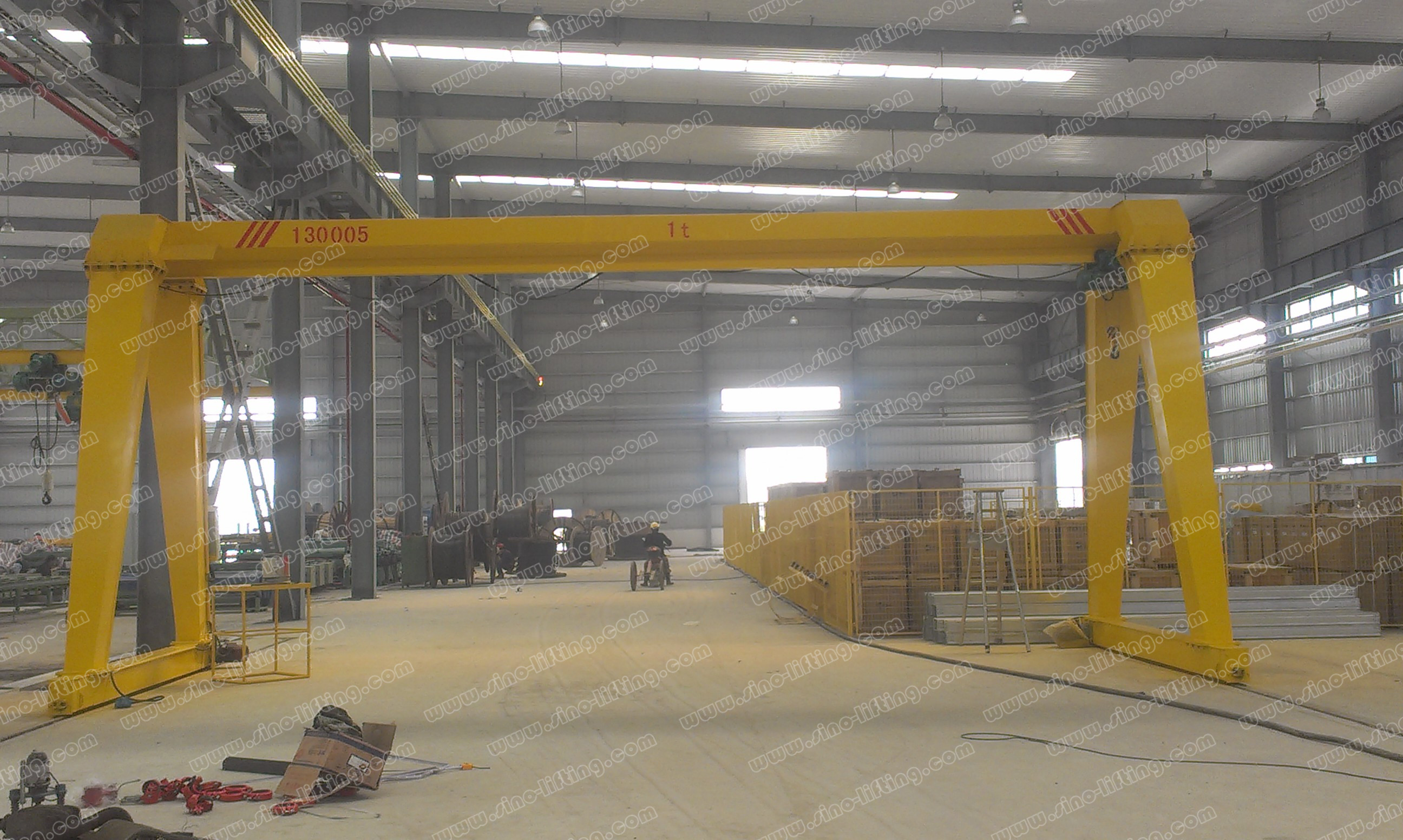 1 ton light duty electric hoist single girder gantry crane